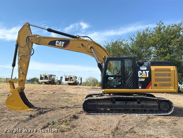 image for item FN3526 2019 Caterpillar 326F L excavator