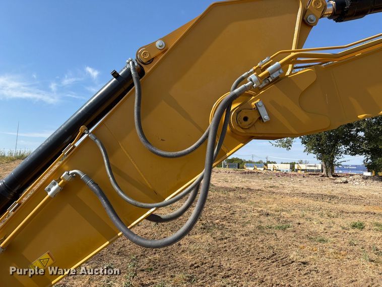image for item FN3526 2019 Caterpillar 326F L excavator