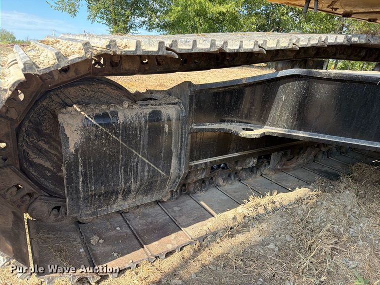 image for item FN3526 2019 Caterpillar 326F L excavator