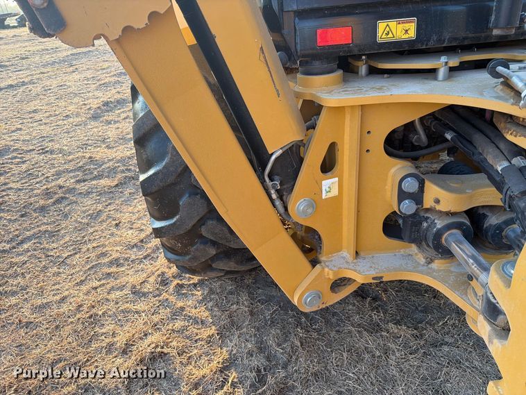 2022 Caterpillar 420IT