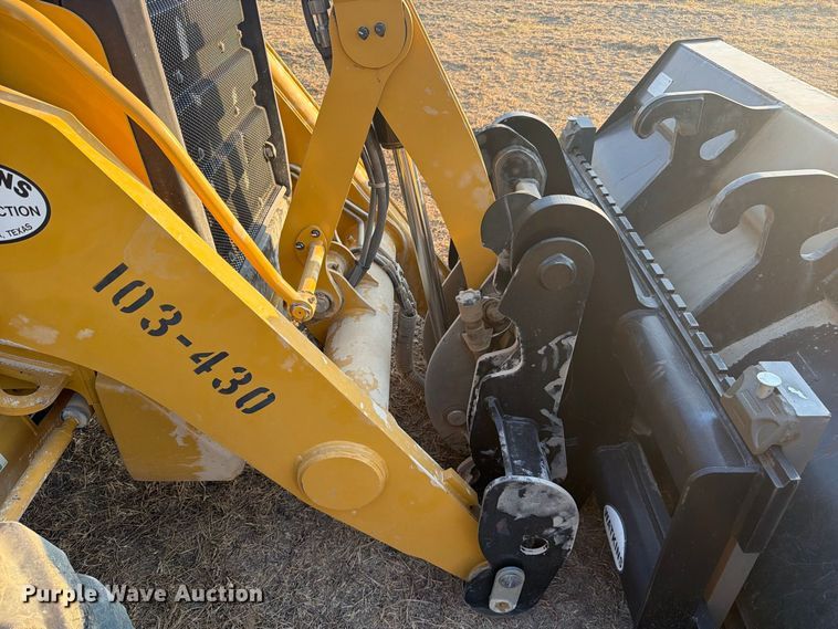 2022 Caterpillar 420IT