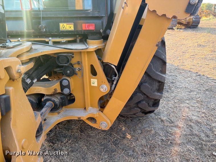 2022 Caterpillar 420IT