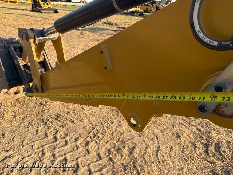 2022 Caterpillar 420IT