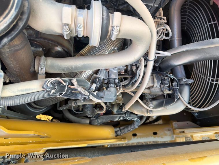 2022 Caterpillar 420IT