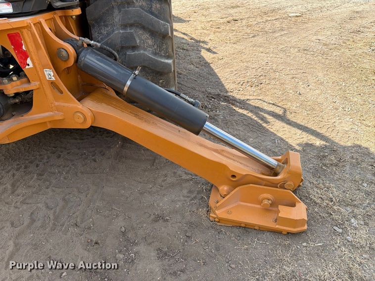 2013 Case 580N