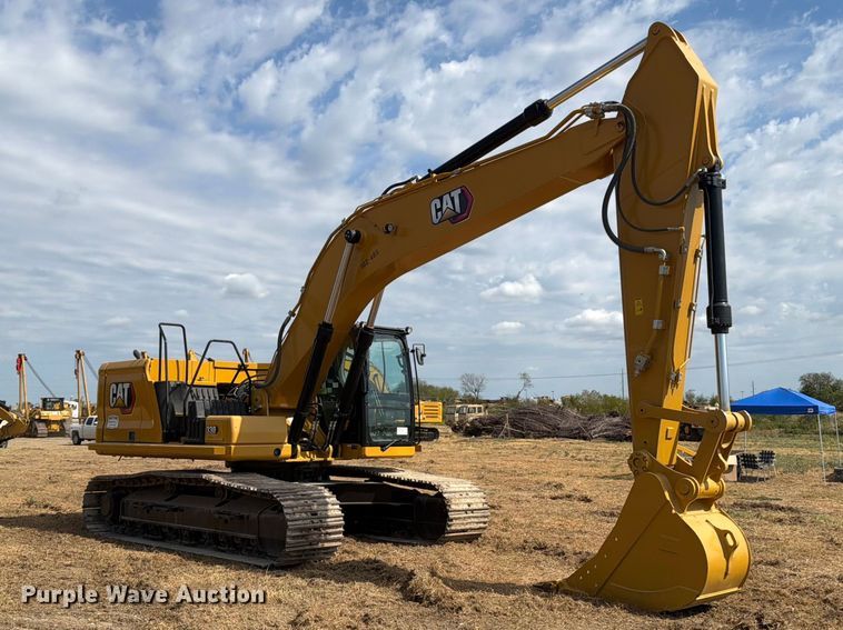 image for item FN3530 2021 Caterpillar 330 excavator