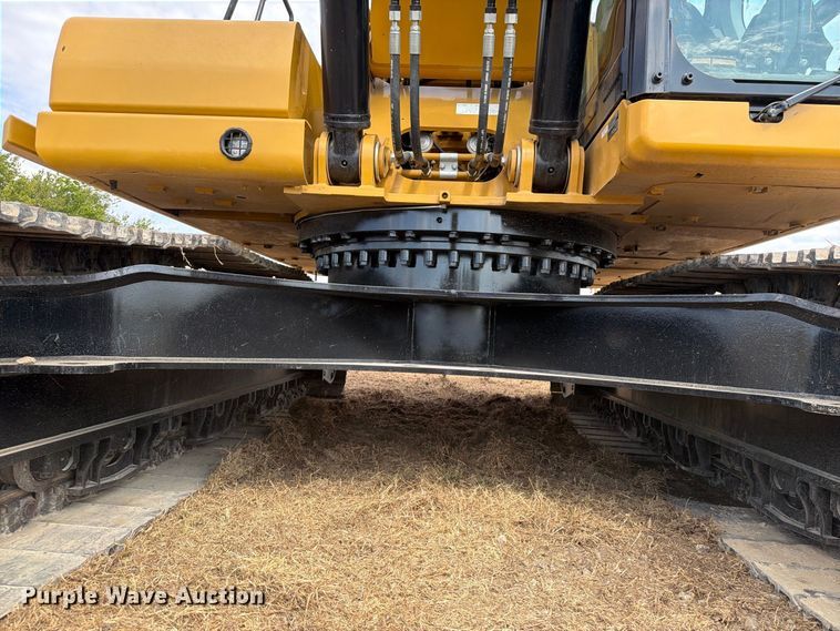 image for item FN3530 2021 Caterpillar 330 excavator