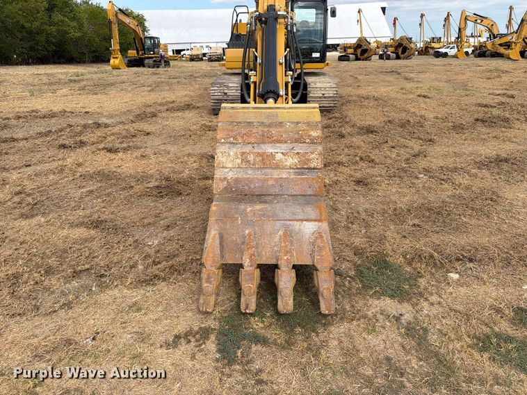 image for item FN3530 2021 Caterpillar 330 excavator