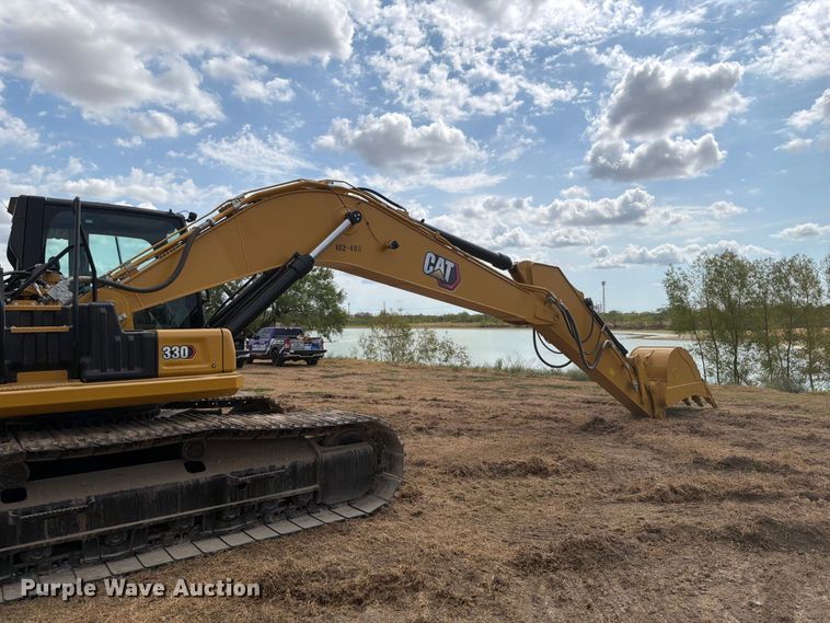 image for item FN3530 2021 Caterpillar 330 excavator
