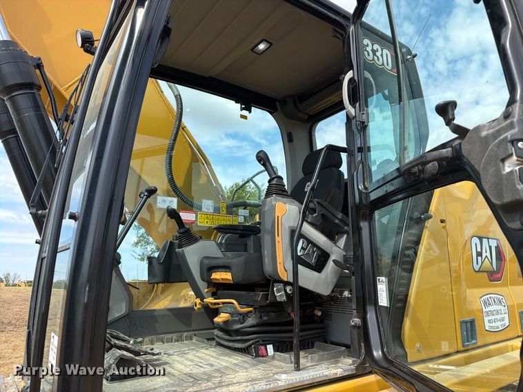 image for item FN3530 2021 Caterpillar 330 excavator
