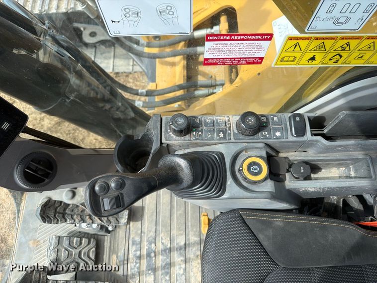 image for item FN3530 2021 Caterpillar 330 excavator
