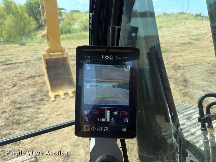 image for item FN3530 2021 Caterpillar 330 excavator