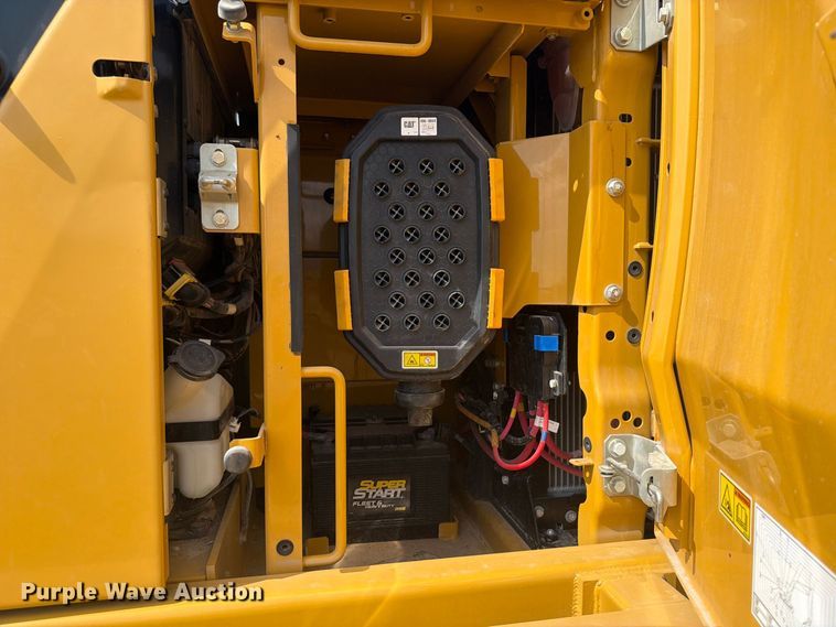 image for item FN3530 2021 Caterpillar 330 excavator