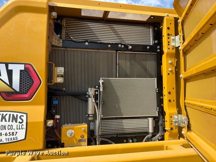 image for item FN3530 2021 Caterpillar 330 excavator