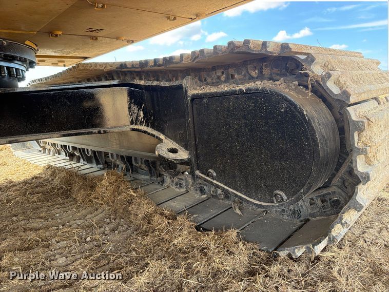image for item FN3530 2021 Caterpillar 330 excavator