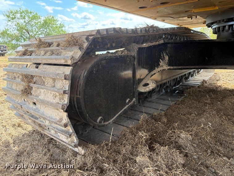 image for item FN3530 2021 Caterpillar 330 excavator