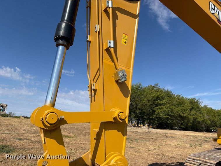 image for item FN3531 2020 Caterpillar 330 GC excavator
