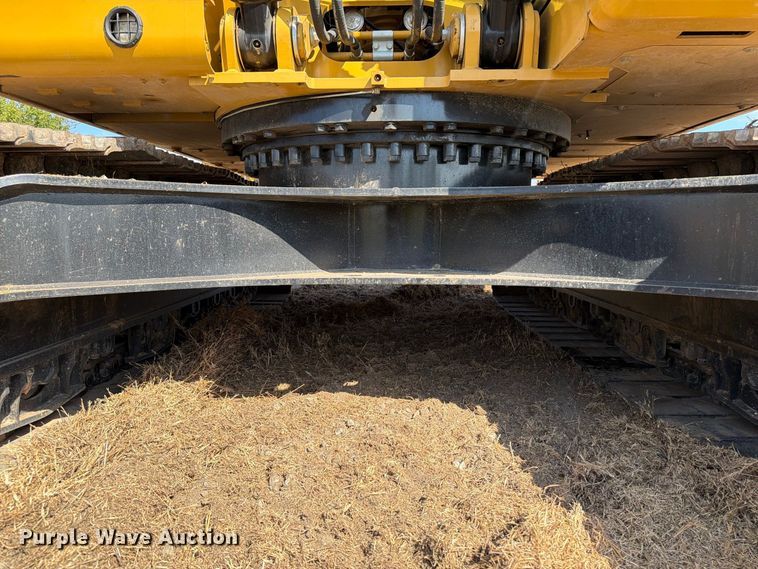 image for item FN3531 2020 Caterpillar 330 GC excavator