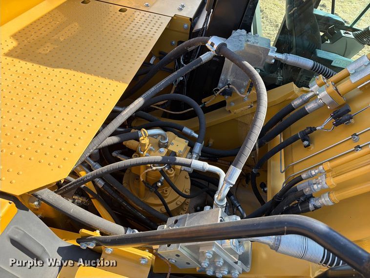 image for item FN3531 2020 Caterpillar 330 GC excavator