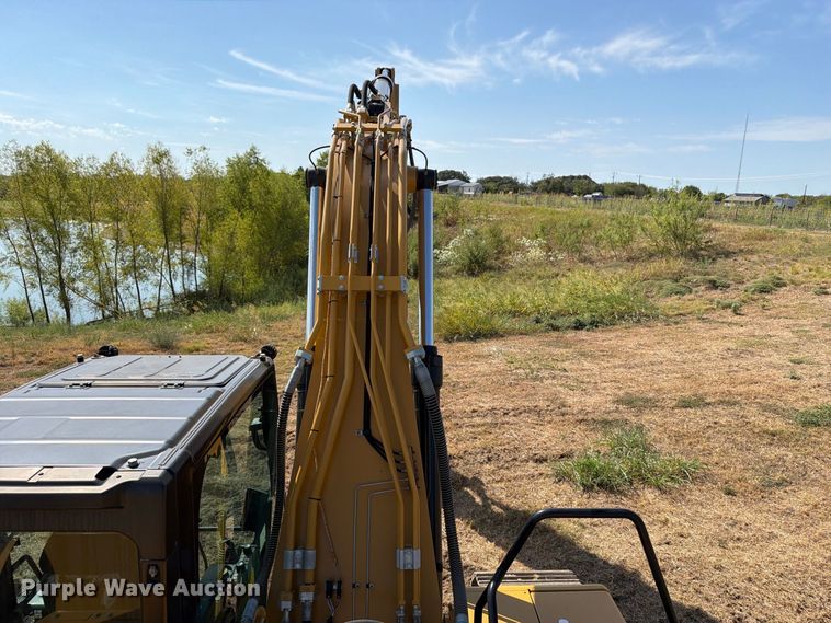 image for item FN3531 2020 Caterpillar 330 GC excavator