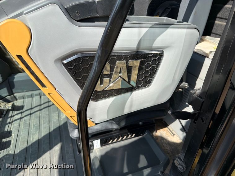 image for item FN3531 2020 Caterpillar 330 GC excavator