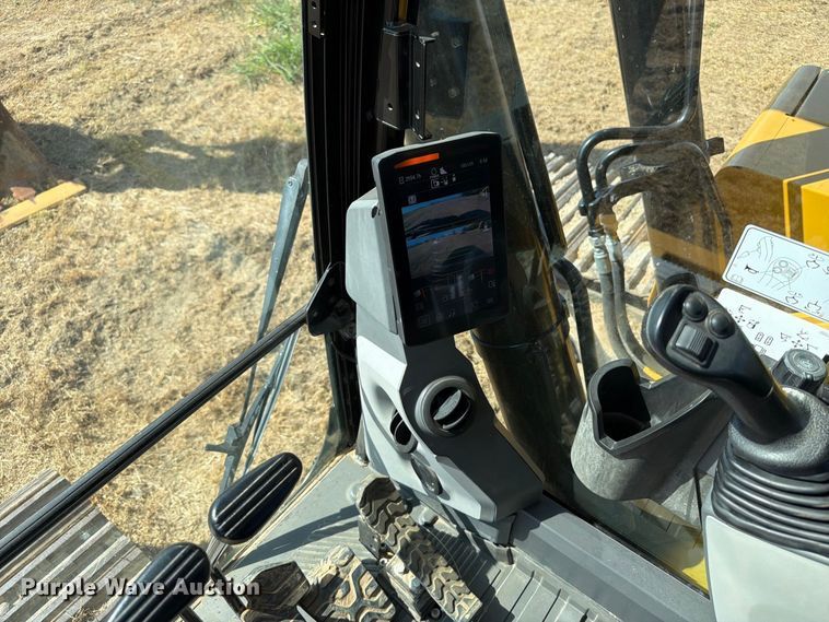 image for item FN3531 2020 Caterpillar 330 GC excavator