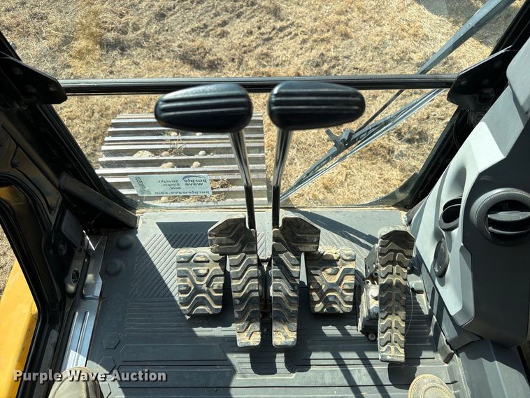 image for item FN3531 2020 Caterpillar 330 GC excavator