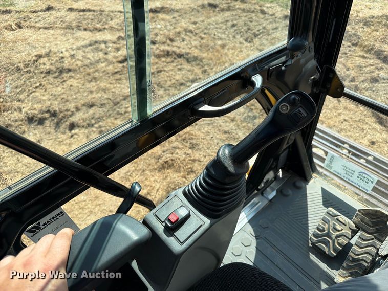 image for item FN3531 2020 Caterpillar 330 GC excavator
