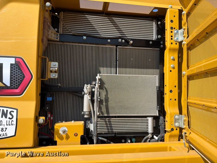 image for item FN3531 2020 Caterpillar 330 GC excavator