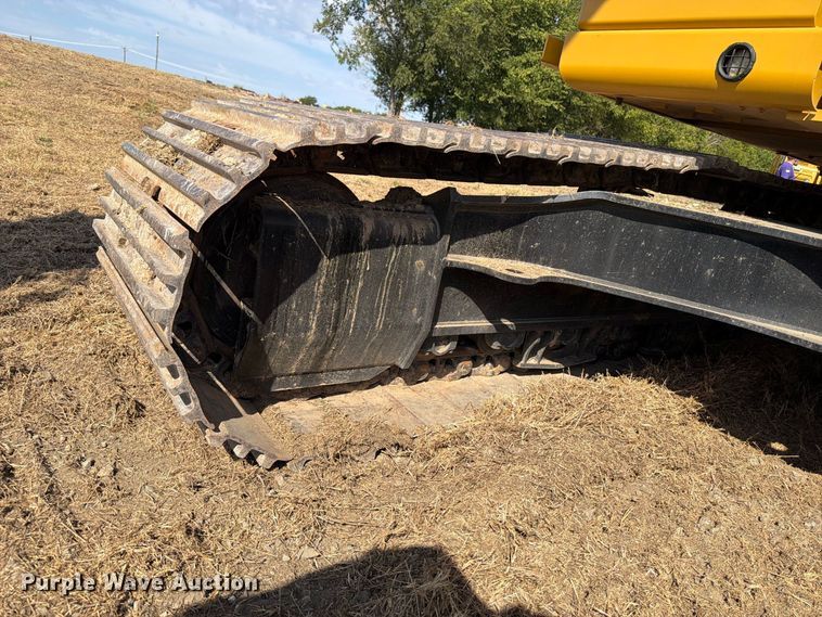 image for item FN3531 2020 Caterpillar 330 GC excavator