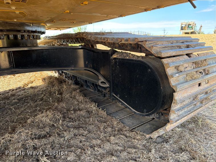 image for item FN3531 2020 Caterpillar 330 GC excavator