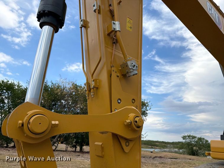 image for item FN3532 2023 Caterpillar 330 TC excavator