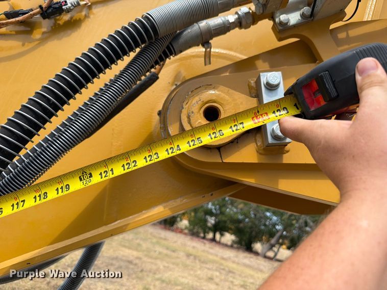 image for item FN3532 2023 Caterpillar 330 TC excavator