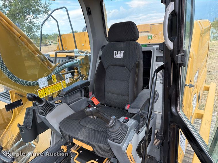 image for item FN3532 2023 Caterpillar 330 TC excavator