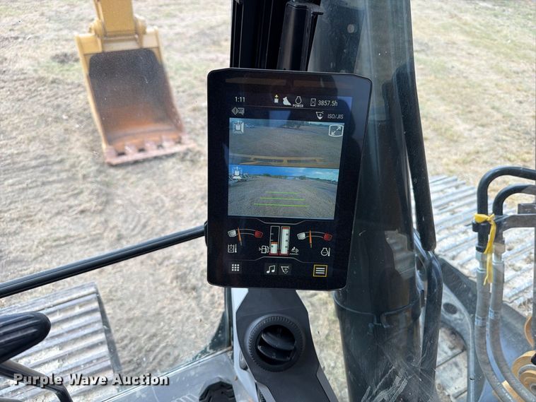 image for item FN3532 2023 Caterpillar 330 TC excavator