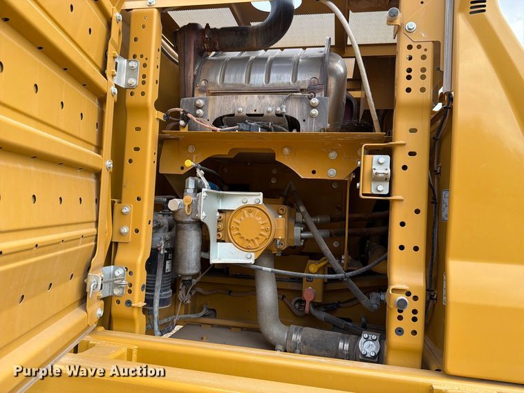 image for item FN3532 2023 Caterpillar 330 TC excavator