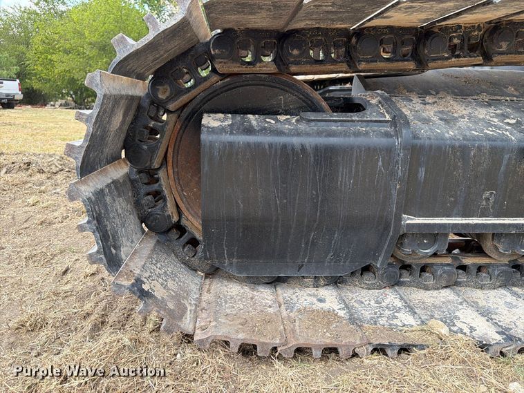 image for item FN3532 2023 Caterpillar 330 TC excavator