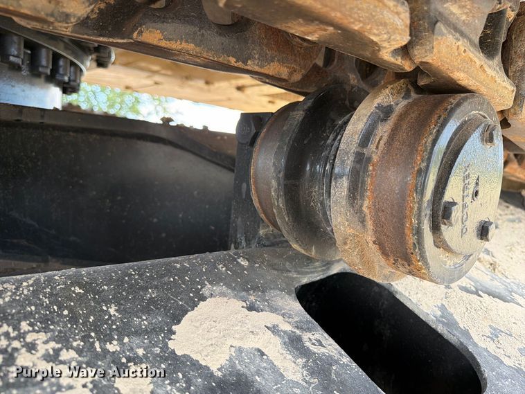 image for item FN3532 2023 Caterpillar 330 TC excavator