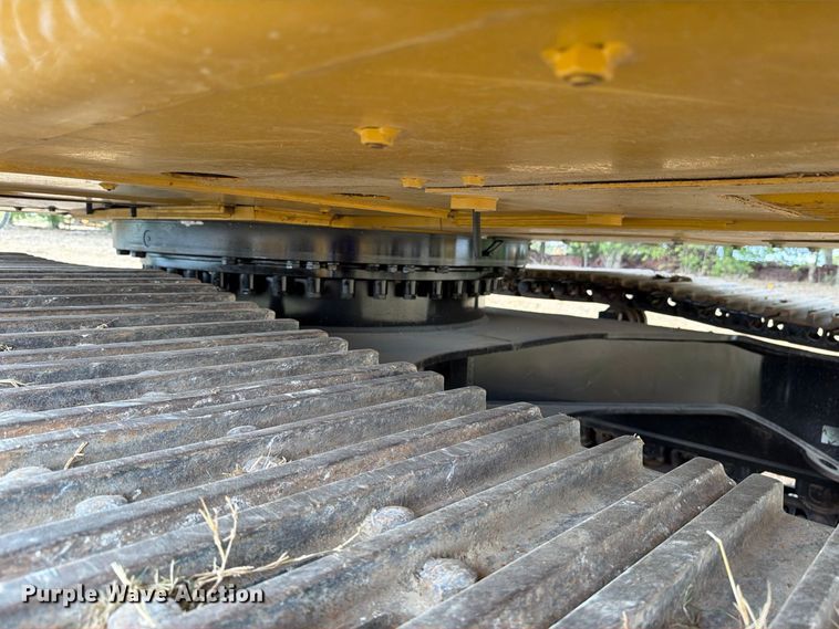 image for item FN3533 2020 Caterpillar 330 GC excavator