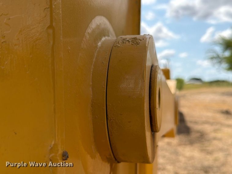 image for item FN3533 2020 Caterpillar 330 GC excavator