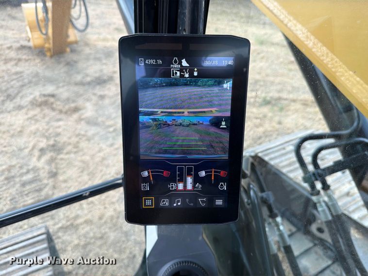 image for item FN3533 2020 Caterpillar 330 GC excavator