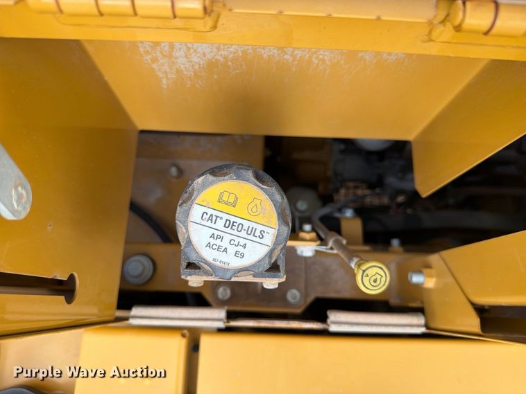 image for item FN3533 2020 Caterpillar 330 GC excavator