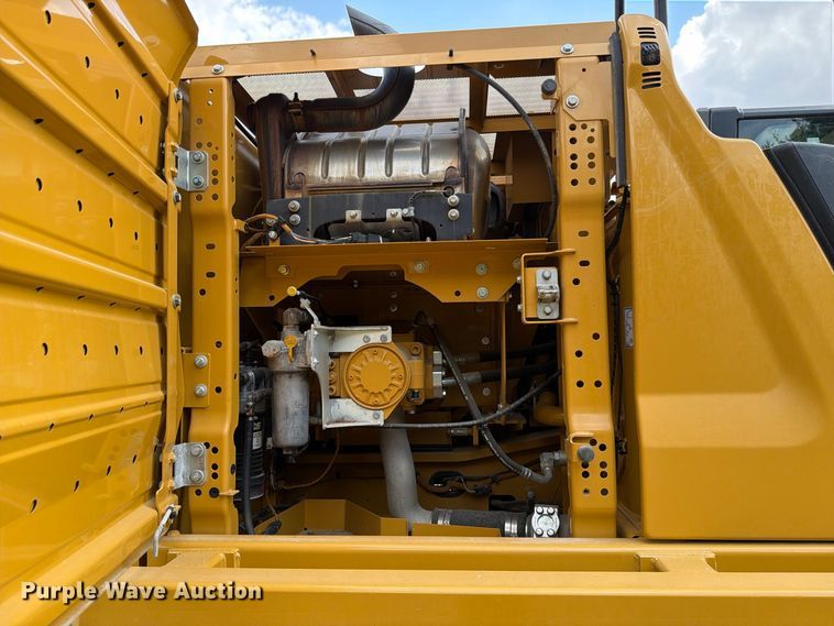 image for item FN3533 2020 Caterpillar 330 GC excavator