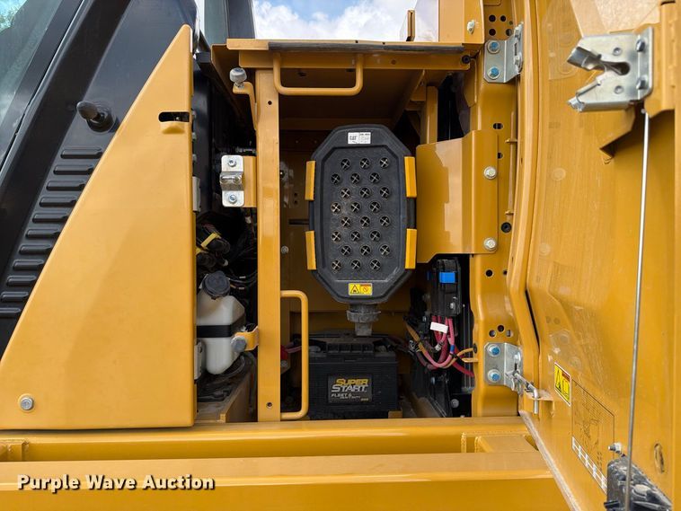 image for item FN3533 2020 Caterpillar 330 GC excavator