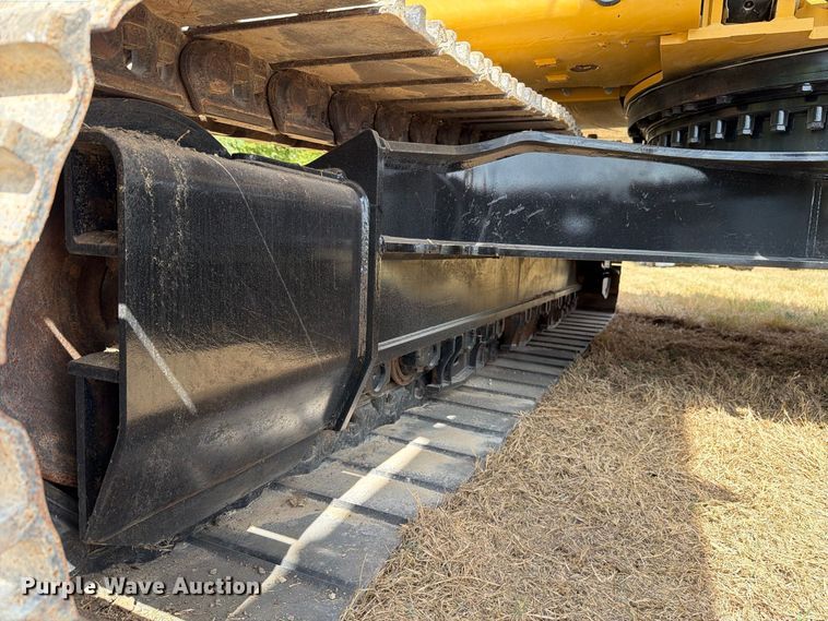 image for item FN3533 2020 Caterpillar 330 GC excavator