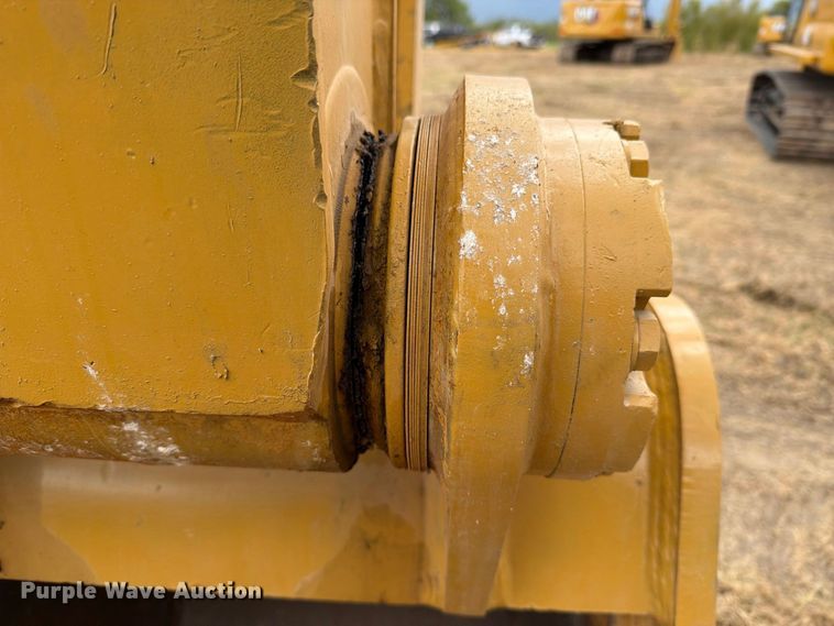 image for item FN3534 2020 Caterpillar 330 GC excavator