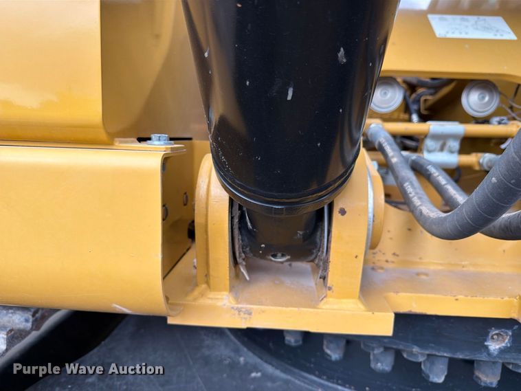 image for item FN3534 2020 Caterpillar 330 GC excavator