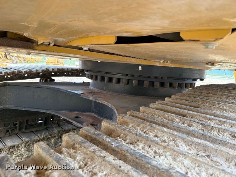 image for item FN3534 2020 Caterpillar 330 GC excavator