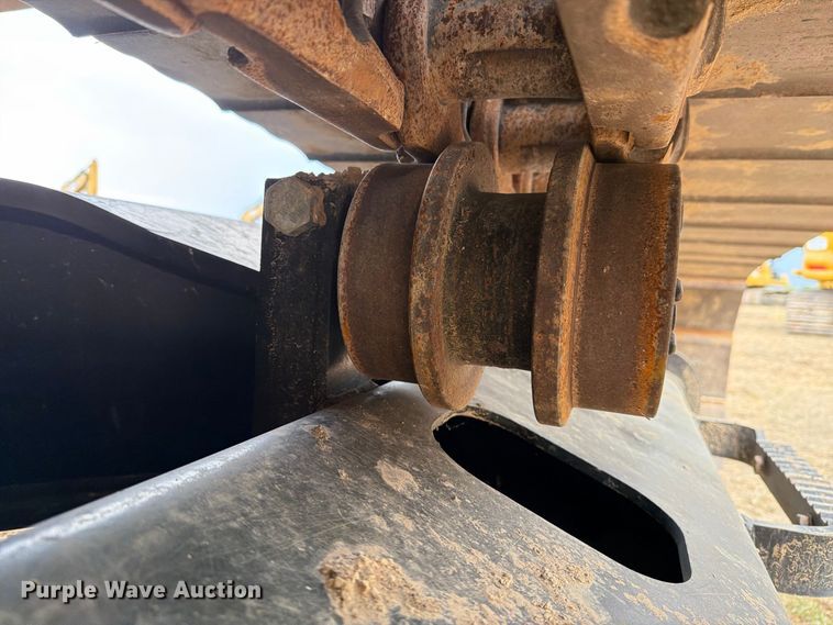 image for item FN3534 2020 Caterpillar 330 GC excavator