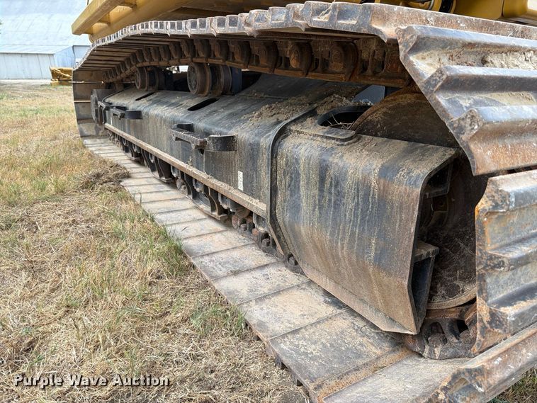 image for item FN3534 2020 Caterpillar 330 GC excavator